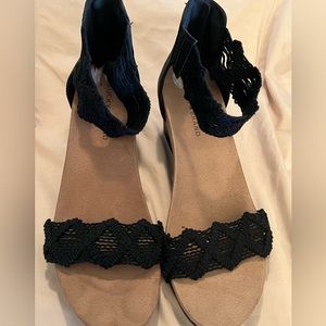 Lucky Brand Kaydyn Crochet Size 10 Sandals